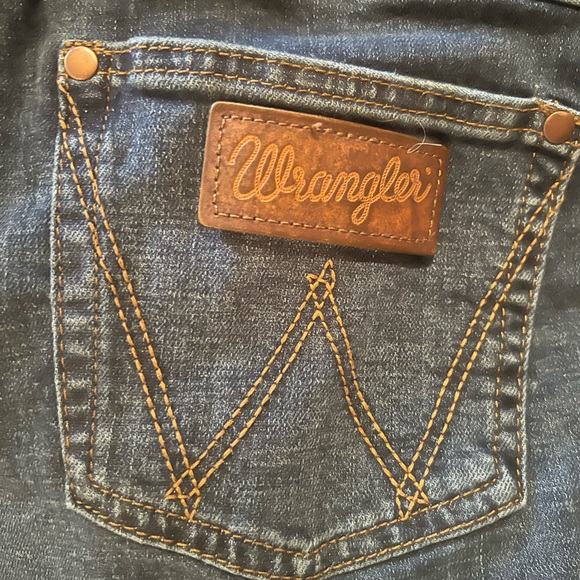 Wrangler Women’s Retro High Rise Trumpet Flare Jean Sz 27x32 - Picture 8 of 16